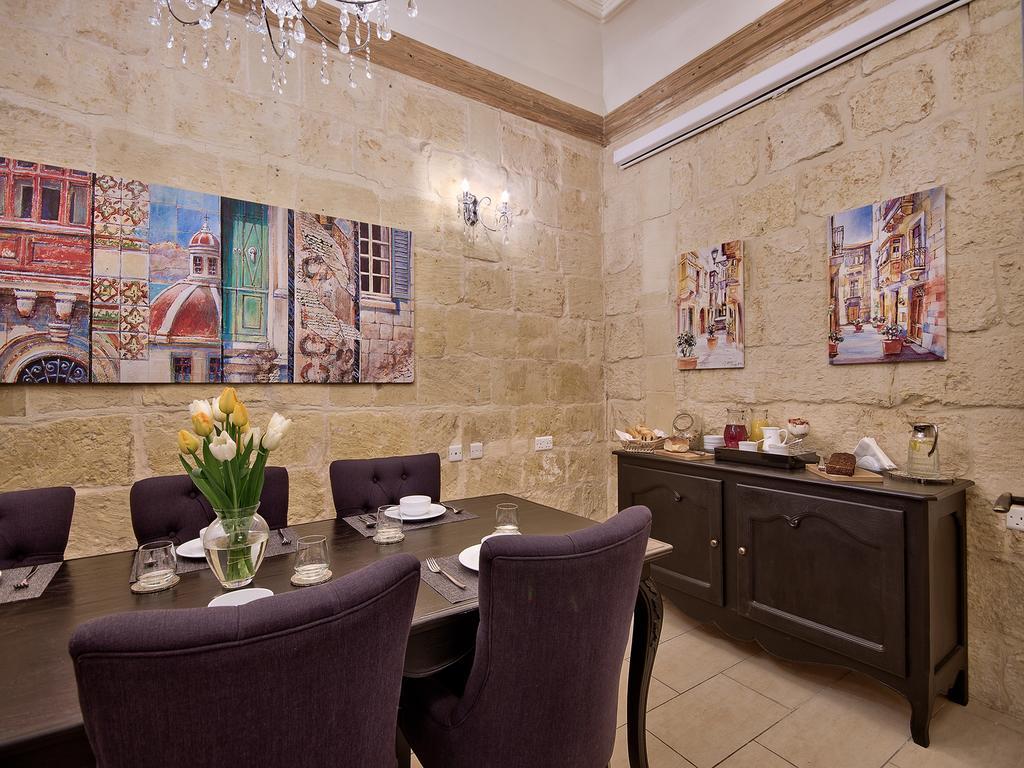 Julesy'S Bnb Cospicua Exterior foto