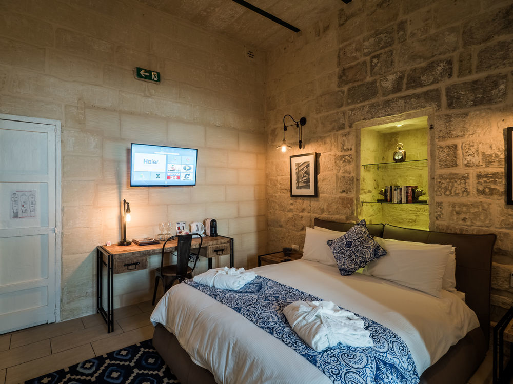 Julesy'S Bnb Cospicua Exterior foto