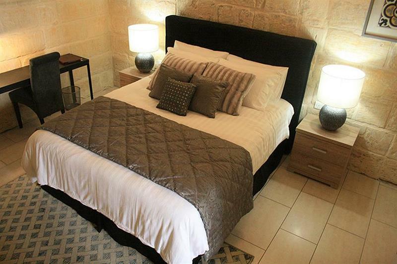 Julesy'S Bnb Cospicua Exterior foto